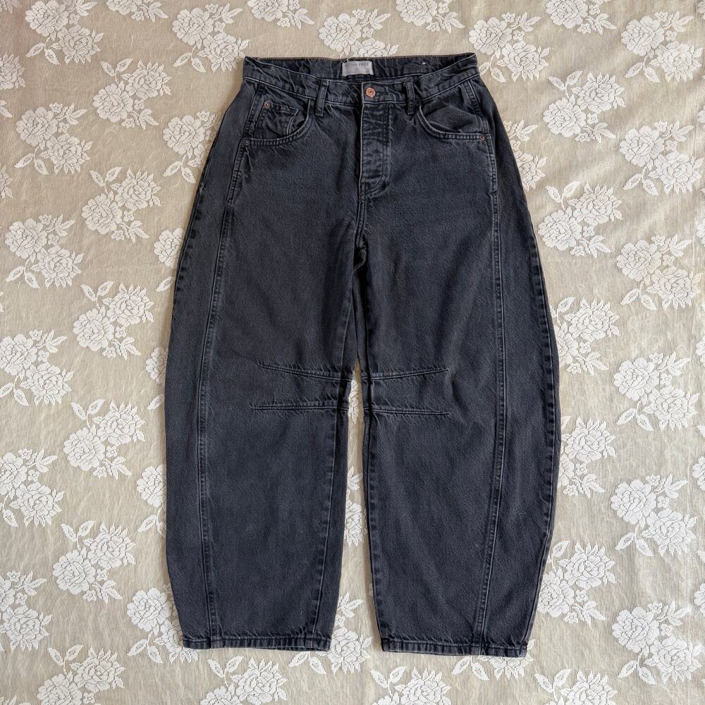 Free People We The Free Black Barrel Jeans Size 25